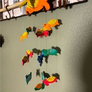 NWT Indonesian 
Handcrafted Wooden Flying BIRDS Mobile